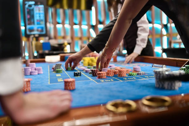 kupang toto app showing live casino tables and sportsbook markets